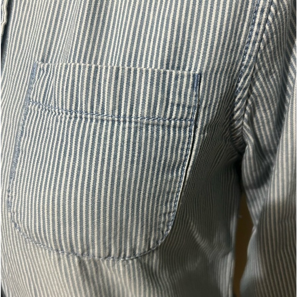 American Eagle Striped Denim Button up Shirt - Picture 5 of 7